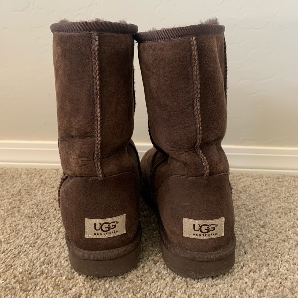 UGG classic short boots women’s size 10 dark brown